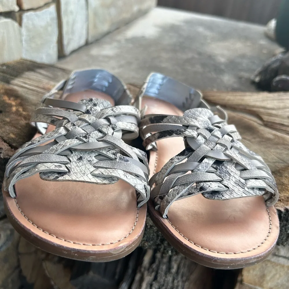 Carlos by Carlos Santana Mavin‎ slingback sandal in driftwood Sz-8.5. J